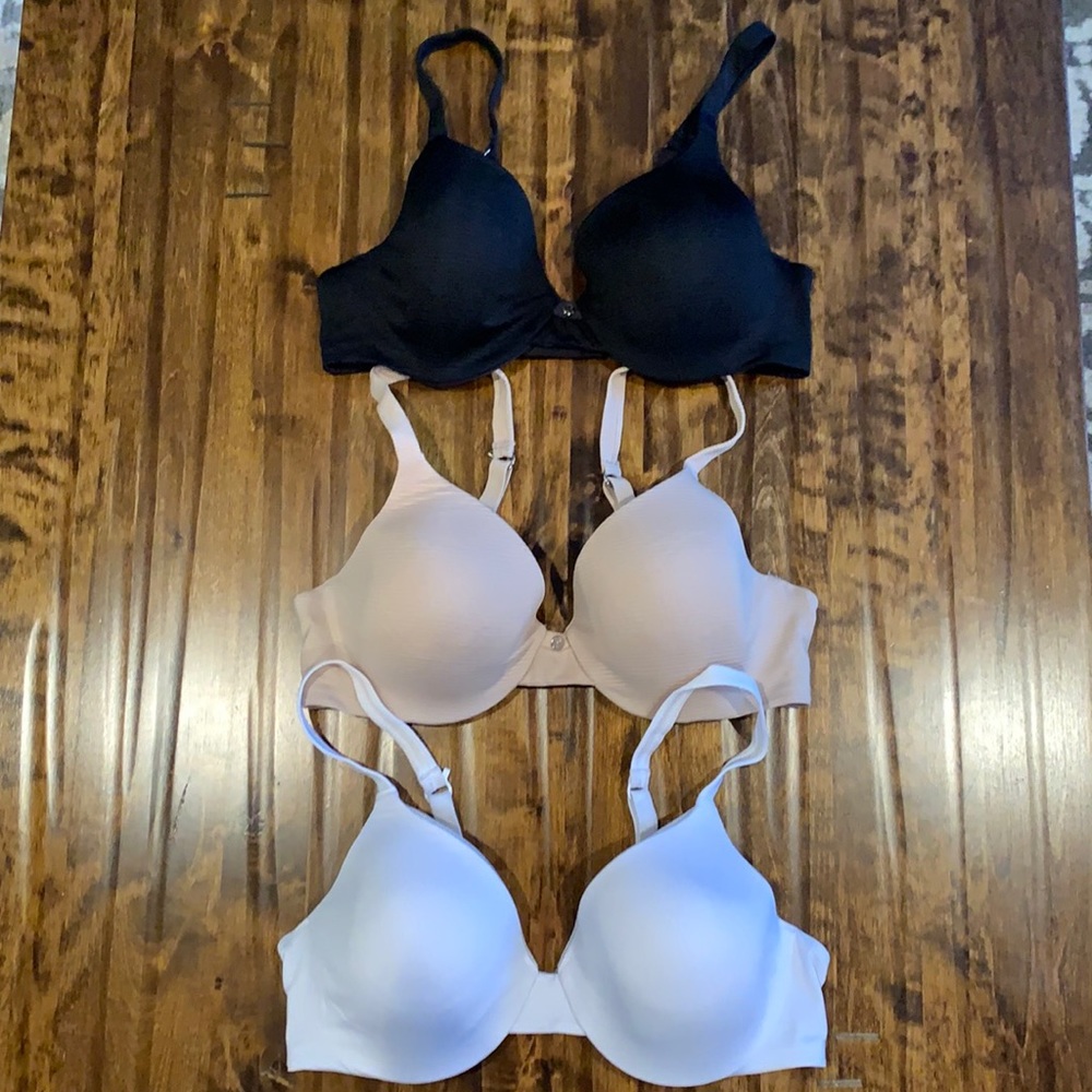 Women’s Bras (set of 3)